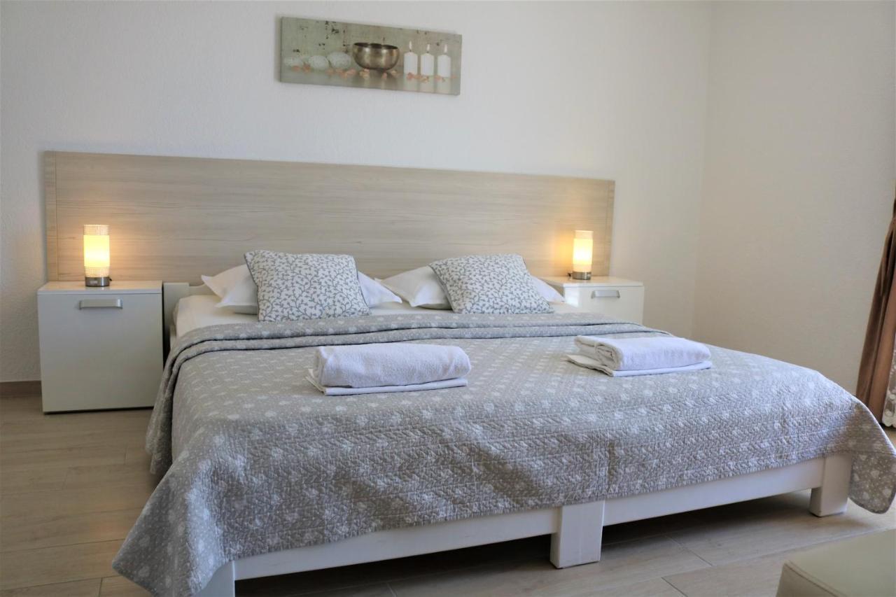 Apartments Irma Baska Voda Ngoại thất bức ảnh