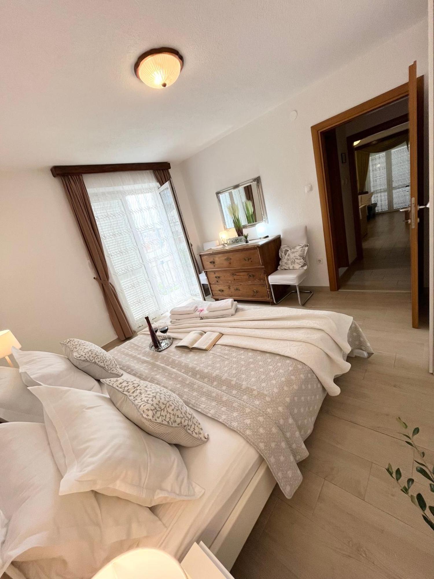 Apartments Irma Baska Voda Ngoại thất bức ảnh