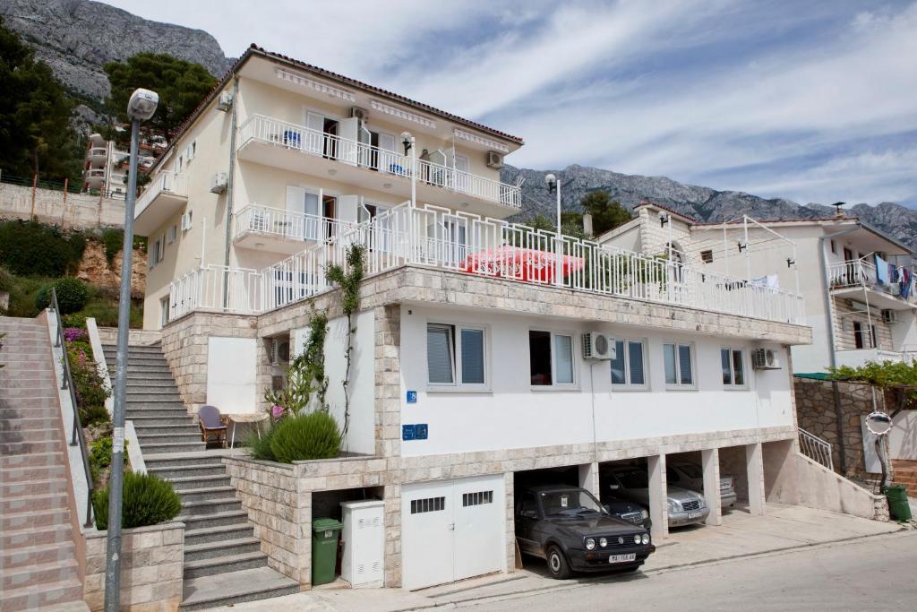 Apartments Irma Baska Voda Ngoại thất bức ảnh