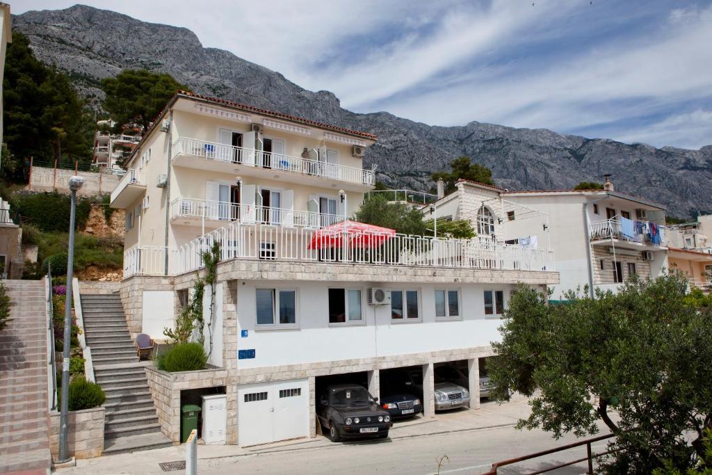 Apartments Irma Baska Voda Ngoại thất bức ảnh
